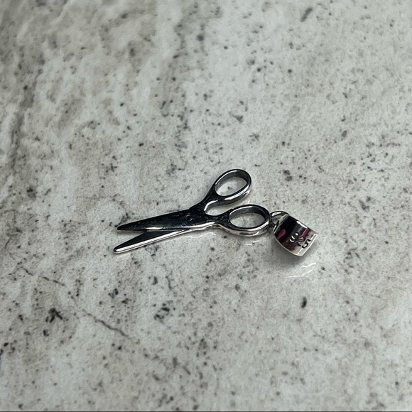 925 Sterling Silver Scissor Pendant - Picture 7 of 14